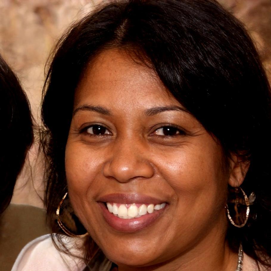 Portrait of Nkechi Adaeze, Programme Designer at Hyjywae